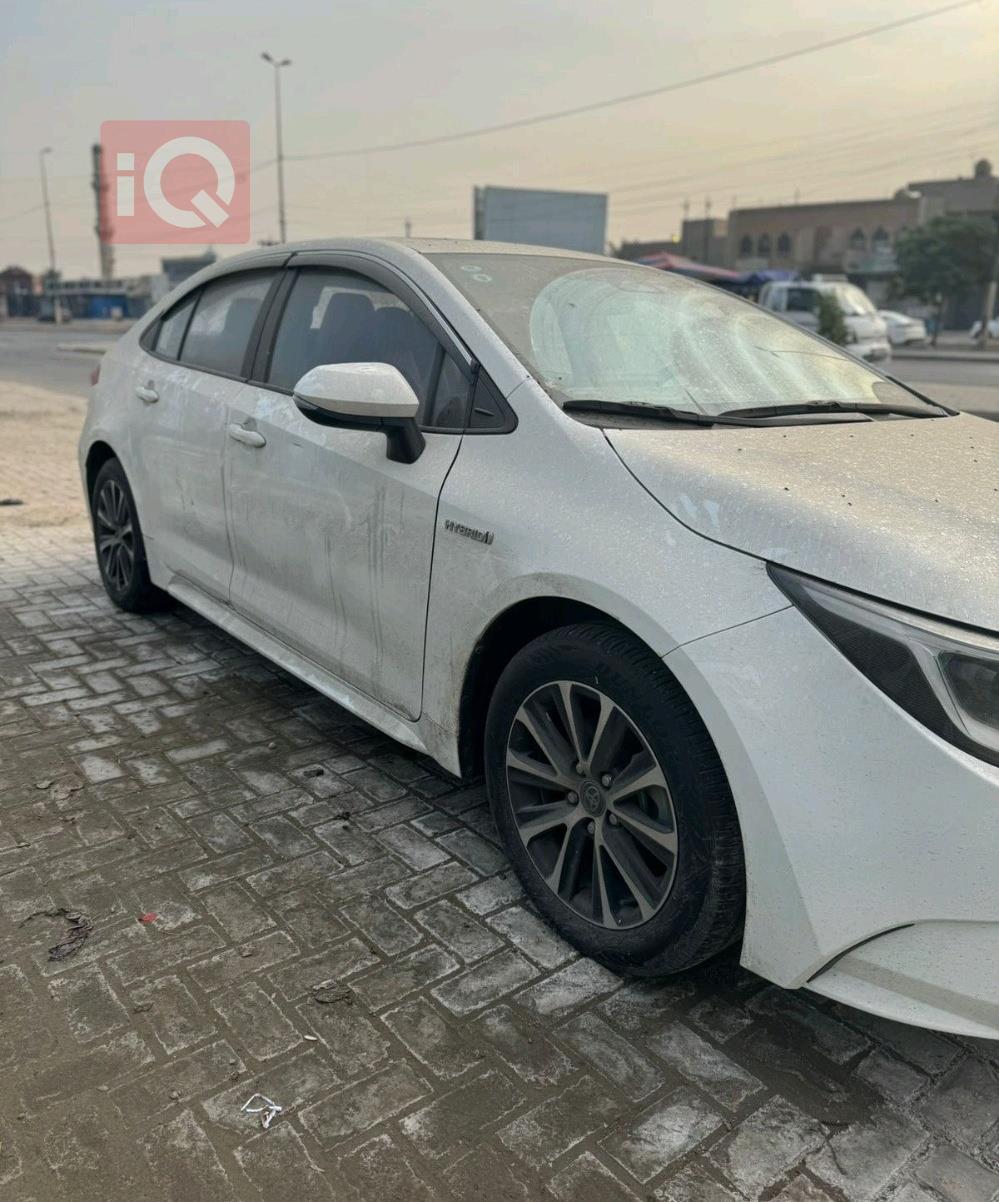 تۆیۆتا کۆرۆلا